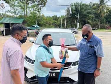 Amir Firdaus Sales Advisor 
    Proton Cars<br src=