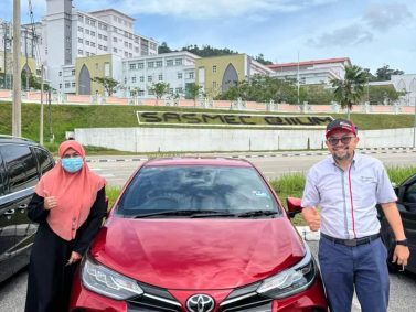 Rozan Razi Sales Advisor 
    Toyota Cars<br src=
