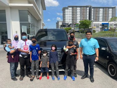 Zharif Sales Advisor 
    Hyundai Cars<br src=