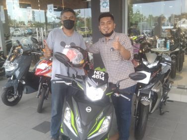 Syameer WxlBikers Sales Advisor 
    <br src=