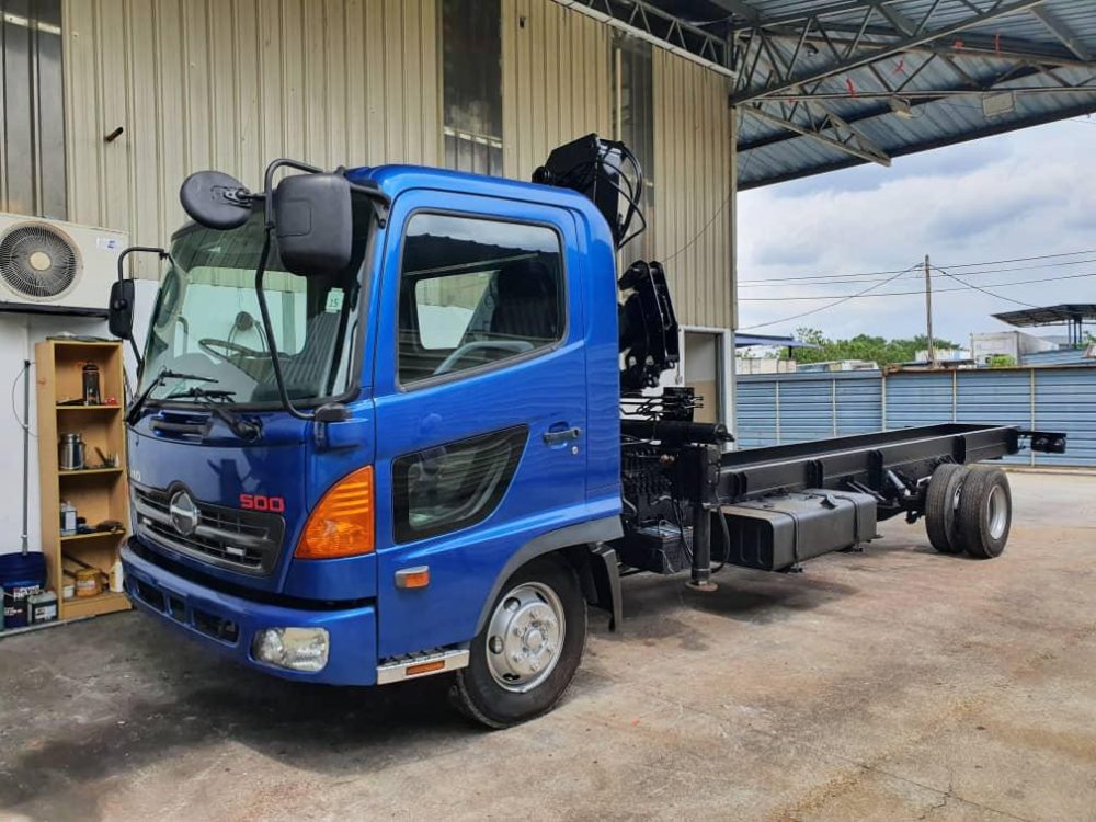 Hino FC7J ( REBUILT ) <br src=