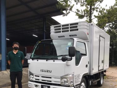 Liew Sah Teck Sales Advisor 
    <br src=