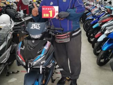 Nur Akma Sales Advisor 
    <br src=